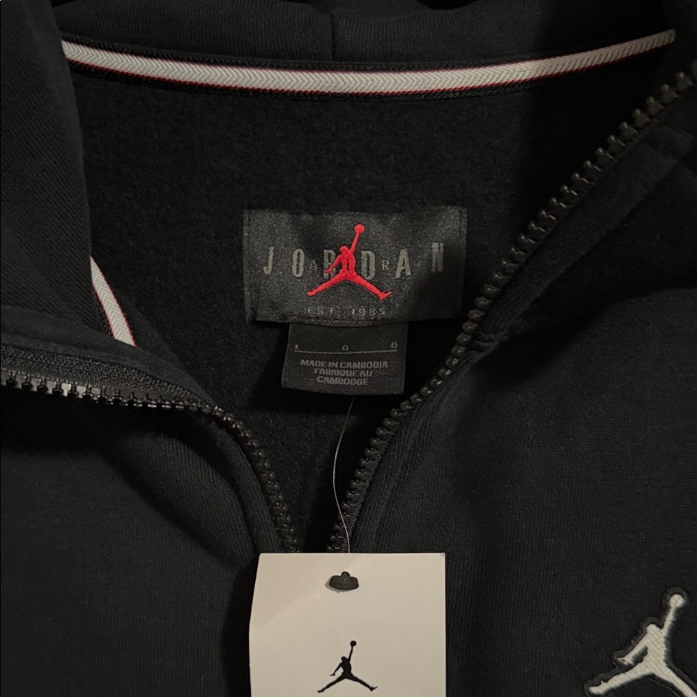 Jordan Black Full-Zip Hoodie with White Jumpman Logo - Picture 2 of 7